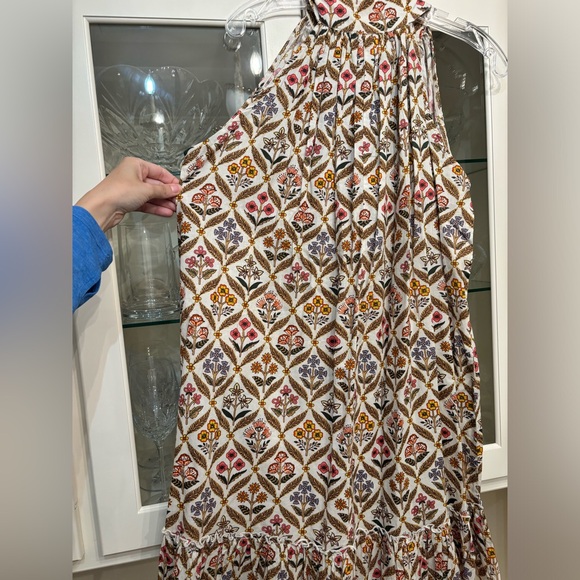 Anna Cate Floral Button-Down Sleeveless Dress - Picture 4 of 4